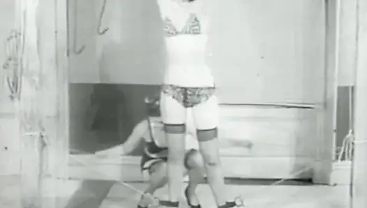 The Girls Tie Themselves up