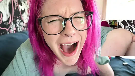 Menghancurkan pelacur jalang ini