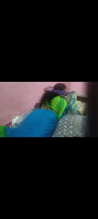 Big booty aunty non stop full night hordcore fucking aunty loves the full night fucking