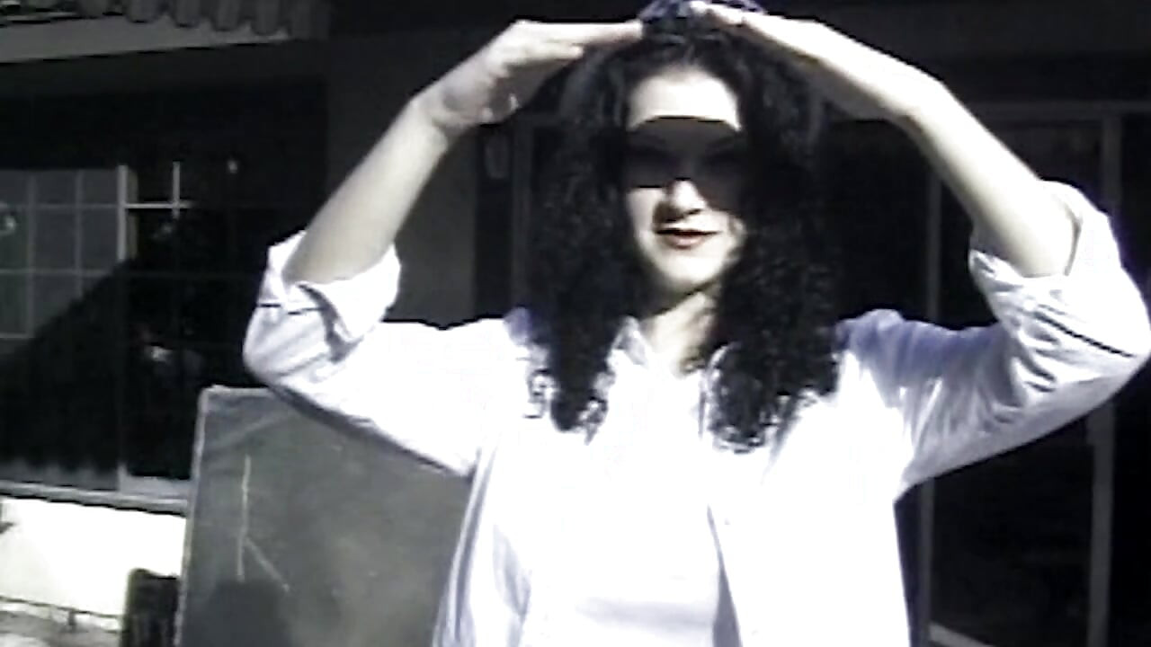 Interrassische Sorority Bash: Heiße Lesbenaction