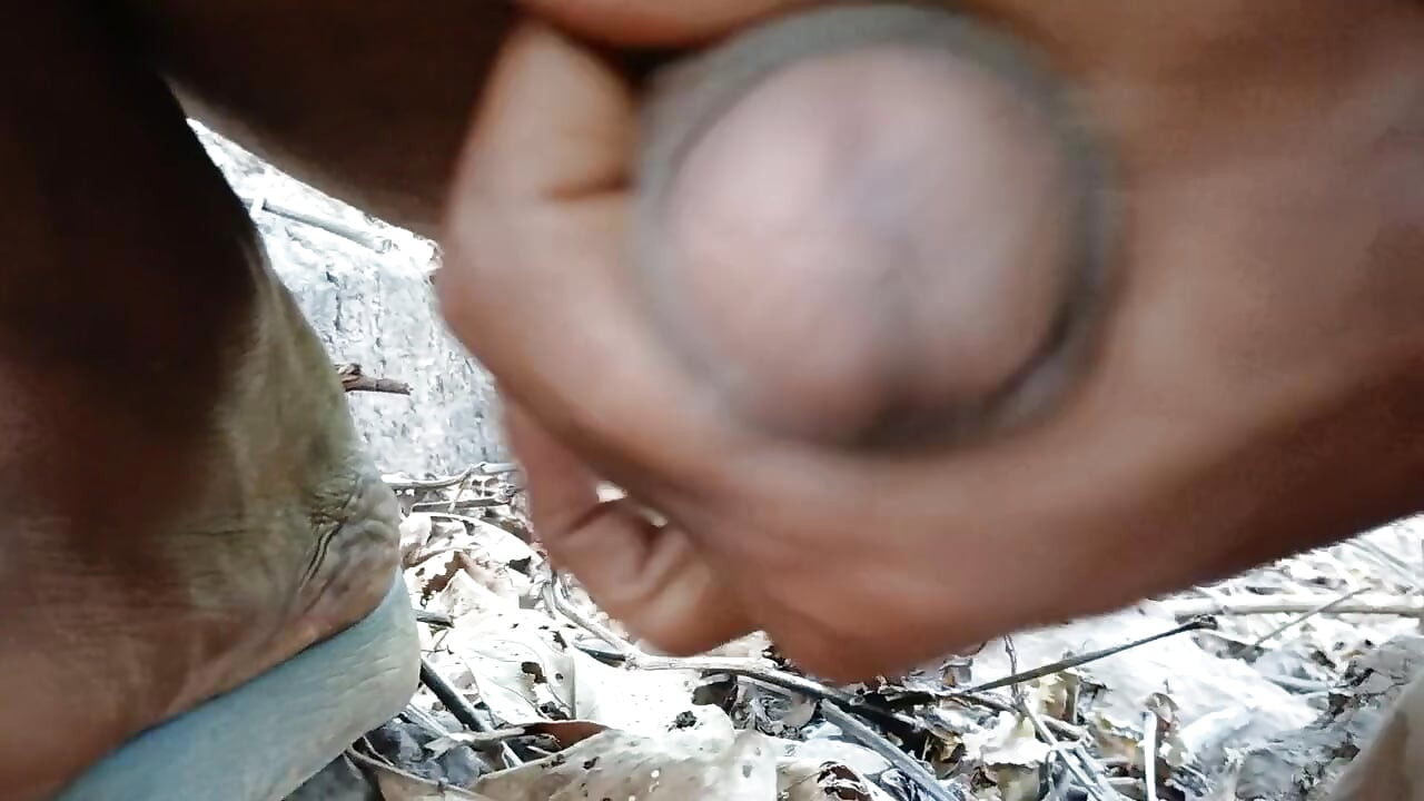 Hard masturbation in jungle