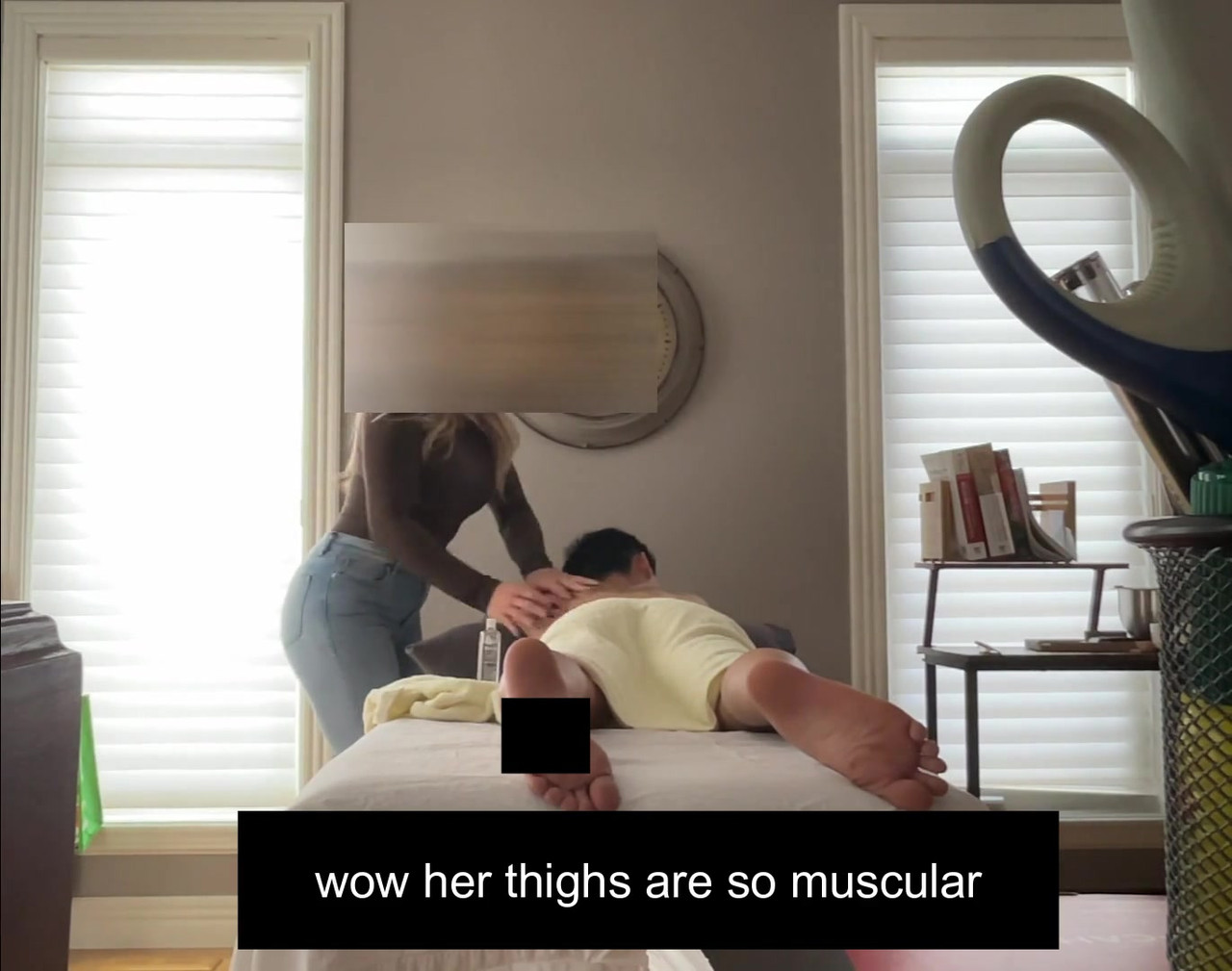 正统的frenchxrussian实习生rmt被巨大的亚洲鸡巴勾引 第一次约会