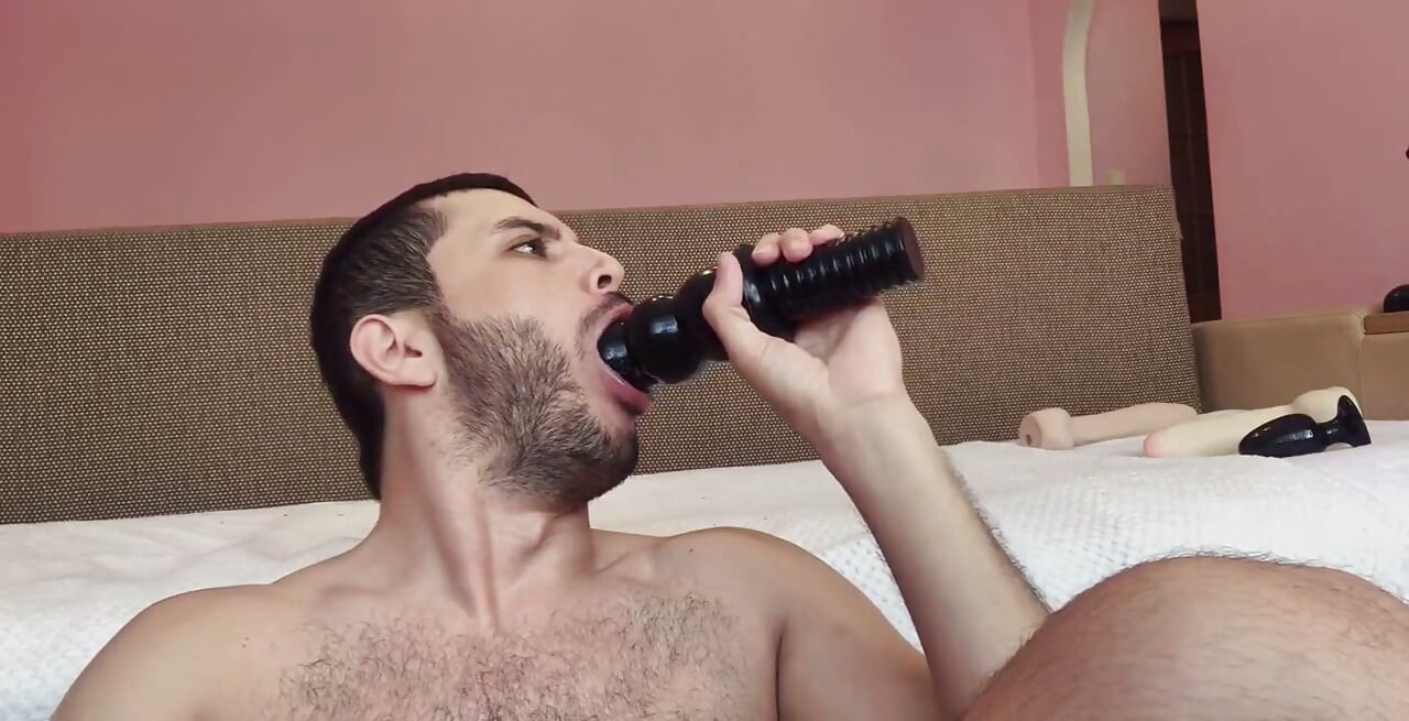 Hungry hole loves get fuck)