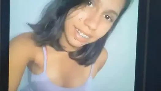 Maria boşalıyor 01