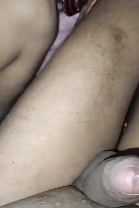Apni Bahu Ko Sasur Ne Akele Me Choda