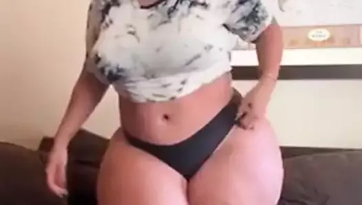 Big Booty Pawg (Solo)