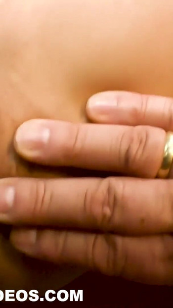 Mesti berkongsi detik dari "FATIMA (22) gangbang tanpa TUDUNG MENGONGKEK SAYA SEMUA TANPA KONDOM"