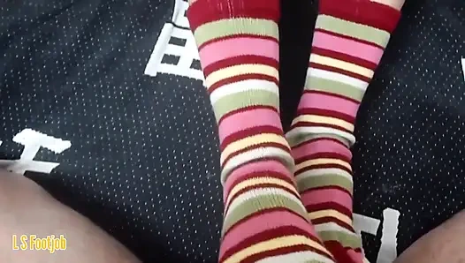 Amateur Girlfriend in Hot Sockjob POV