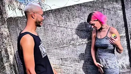 Я поехал провести несколько дней в доме друга и нашел его непослушного друга, который посмотрел на то, что произошло