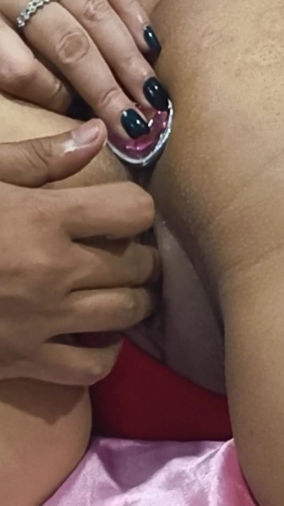 Indian Instagram Influencer Want to Try Anal Plug First Time