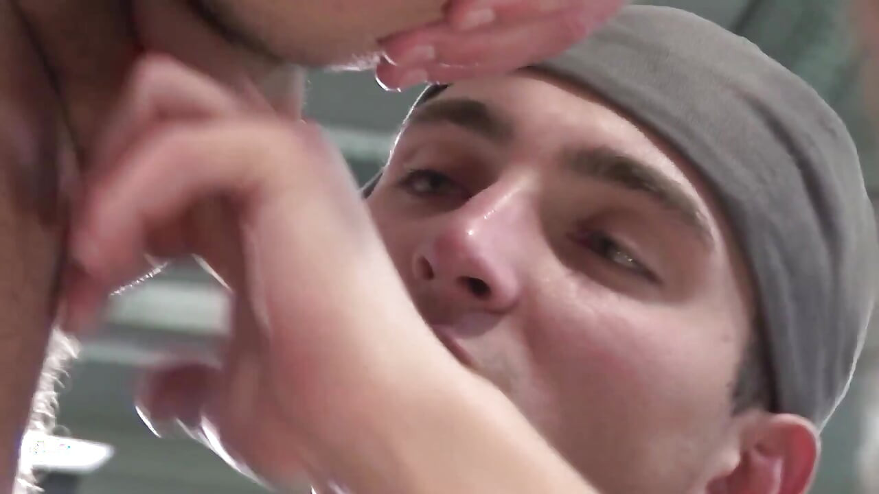 Exclusive video Bareback: Sexy muscle guys anally fuck in the spotlight