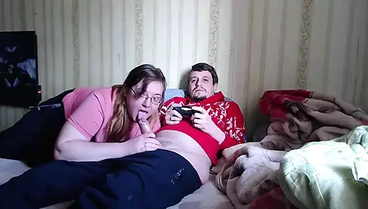 Apakah aku akan bisa menyelesaikan level pertama dari tantangan saudara tiriku yang super nakal ini?