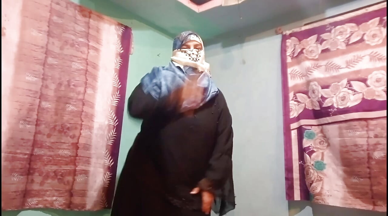 Musulmană cu voal hijab desi bhabhi futută de un prieten