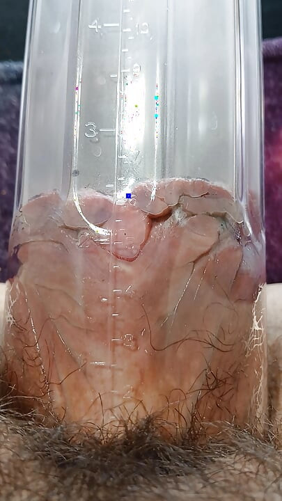 Lunaxscorpia Pussy Getting Pumped Up