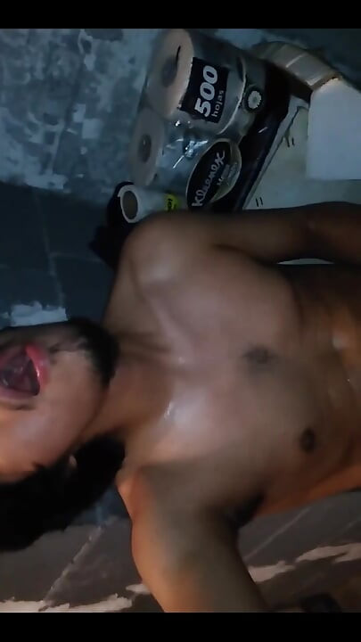 Rica Tarde Caliente