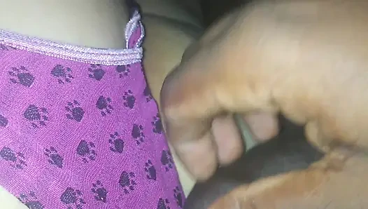 Я застукала ее рядом дома