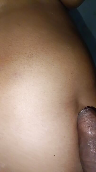 Peli cudai ladki ki choti cut me