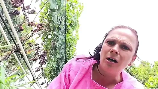 Fierce fuck in the vineyards