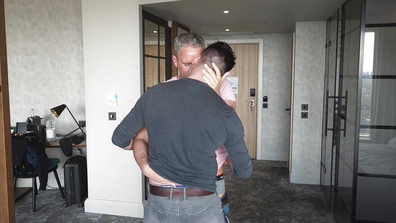 Str8 Married Real business Mike books hotel