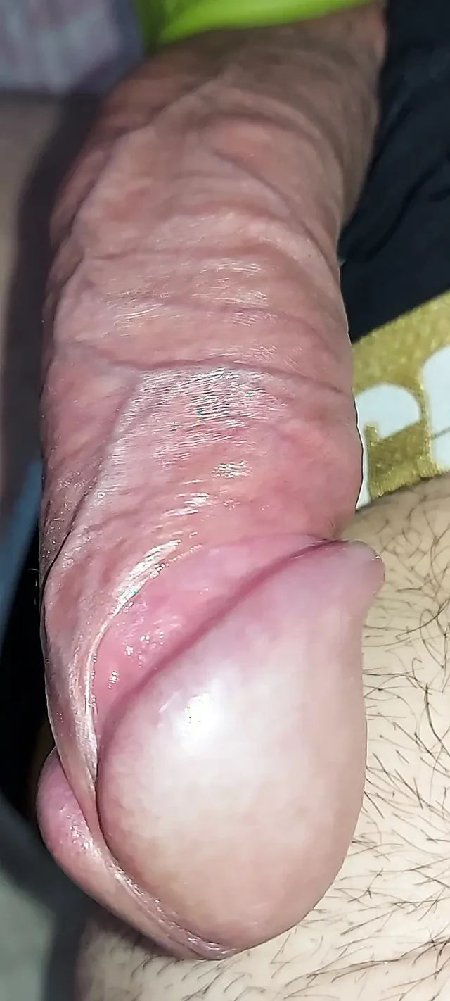 Take off my underwear and suck