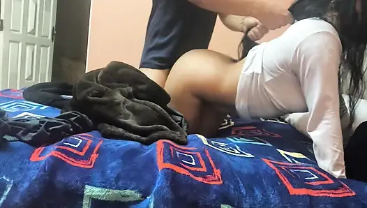 Impregnating a doctor from a distant town, she's crazy about me and we have sex every day