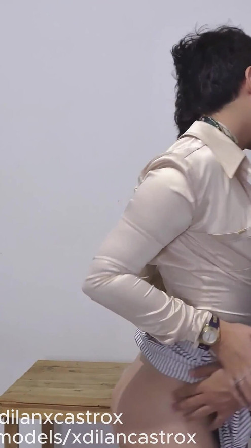 Straight Lawyer Hired Me to Fuck Me, Took off His Condom and Came Inside.