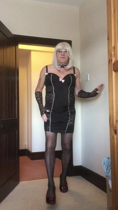 Sissy Samantha on show