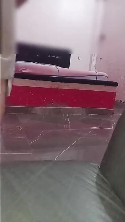 Sjajno pušenje kurca u motelu