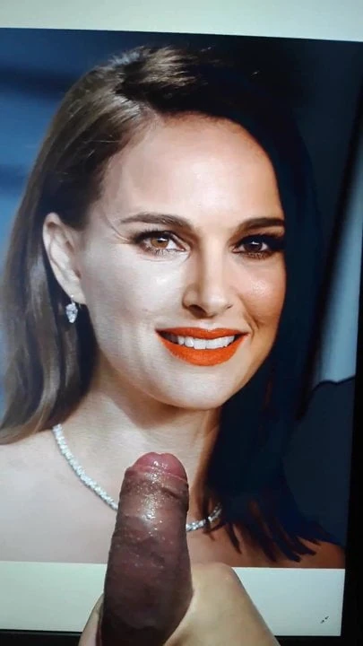 Natalie portman boşalıyor #1