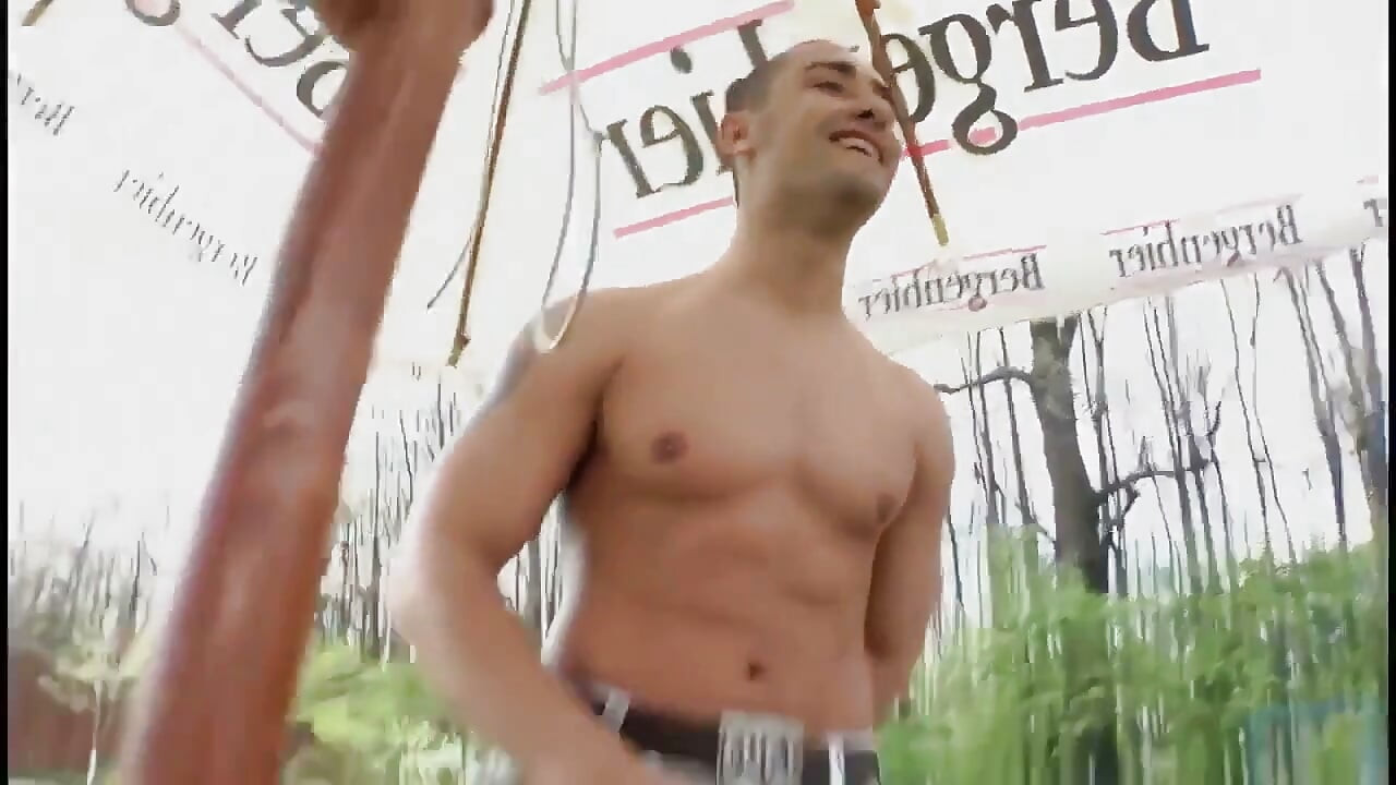 Sexual Threesome with a MILF with Hair on Her Pussy and Two Provocative Tits Gets Both Holes Filled Outdoors