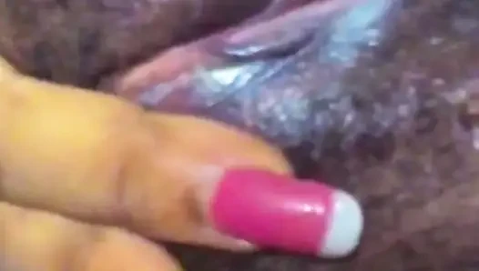 Beautiful Roselee Touching Herself on a Live Video Viral