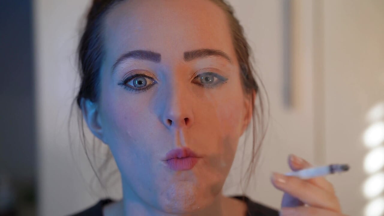 Sensual Close up Smoking with Petite Girl