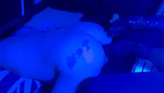 Schmutziges dunkles fisting