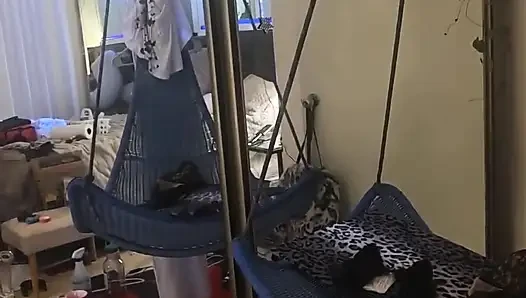 Sahne arkası parti öncesi hazırlık, gardırop mücadelesi çok gerçek!