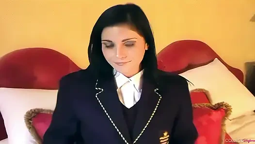 Keria Jones'un rol aldığı striptiz