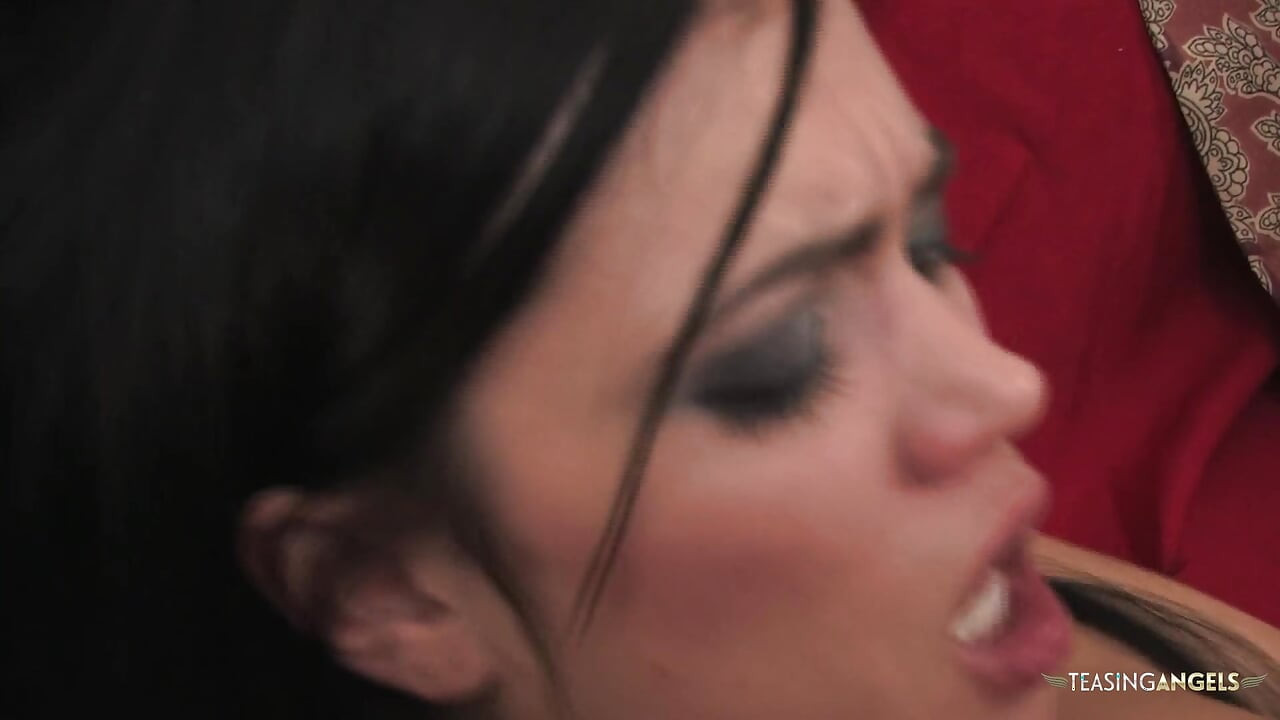 Hottie in red stockings gets her pussy plowed in hardcore fashion