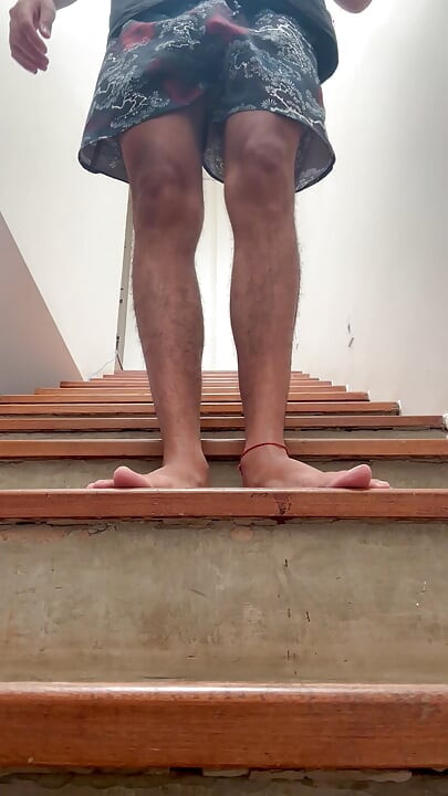 00-Boy feet POV