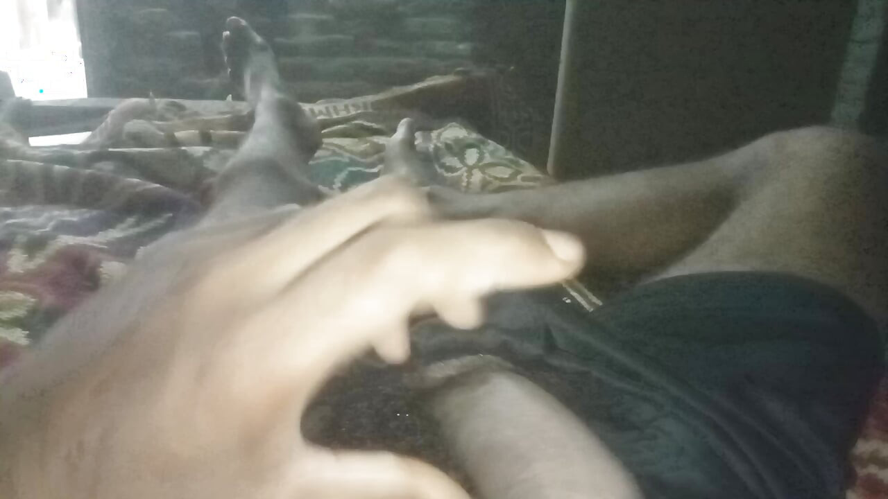 Main pahli bar aaya hun mujhe support kijiye aur aapke liye Anand ke liye dijiye main aapke liye tippani banaa sakta hun main support Kiya j