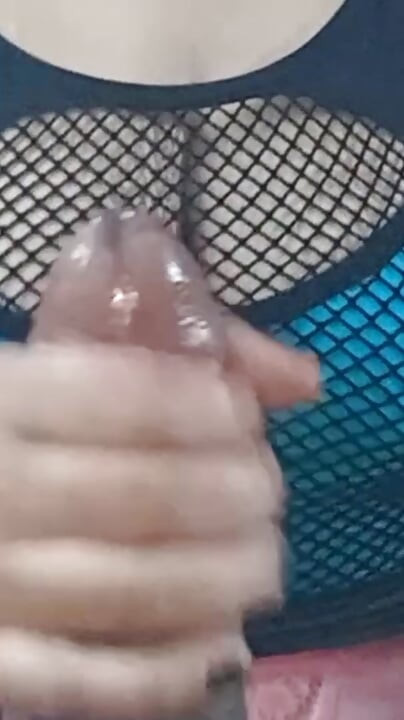 GF's mind-blowing blowjob to her lover