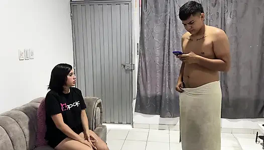 Big Ass Latina Neighbor Arrives on the Internet and Ends up Fucked When She Sees My Huge Cock