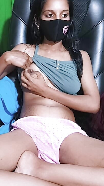 Orgasm cu ejaculare și masturbare dură.