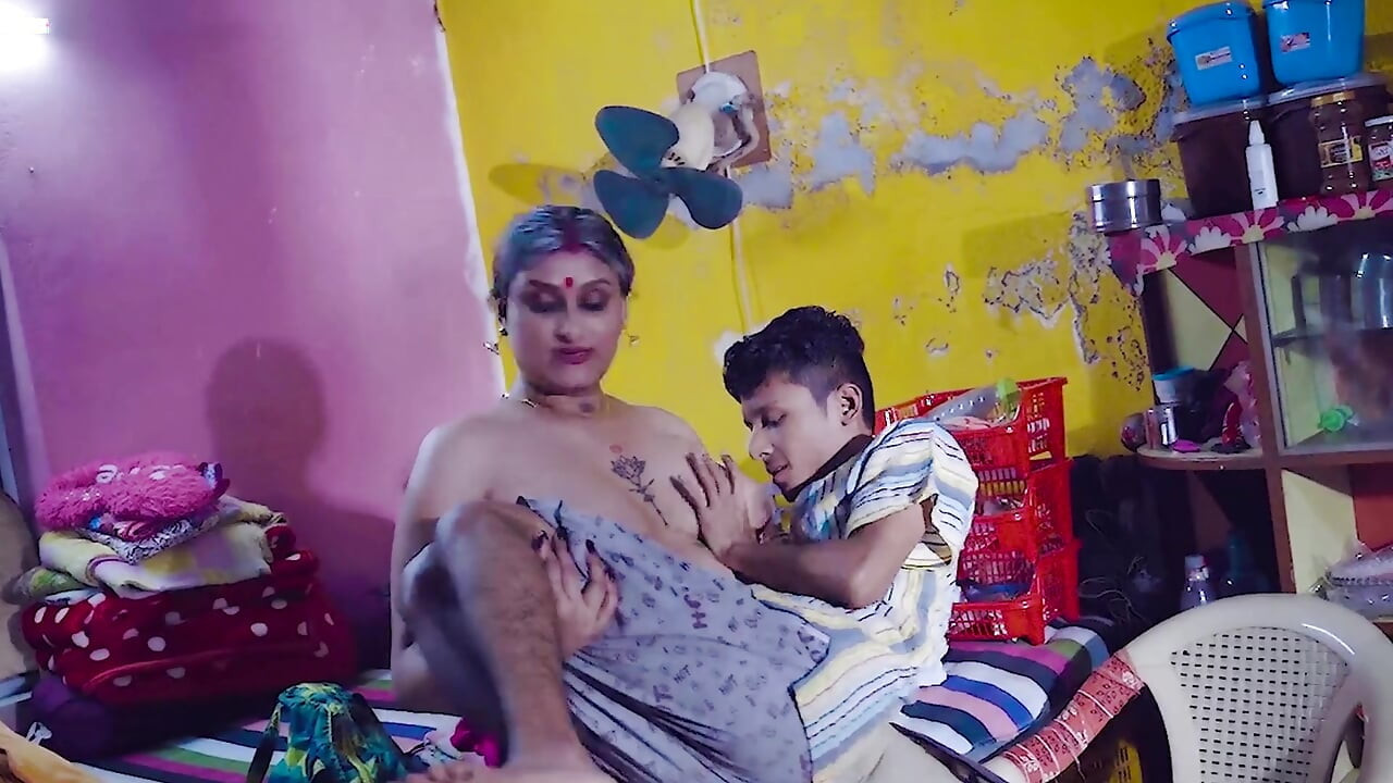 Desi indijski tata