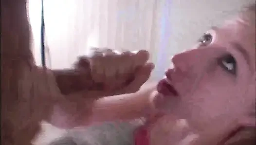 Handjob oleh Sonja