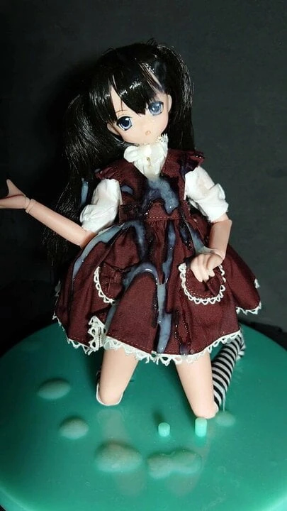 Doll bukkake35