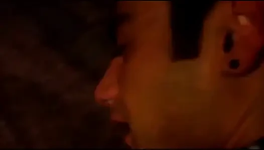 Partiden sonra üvey erkek kardeşimle az "oyun" oynardık