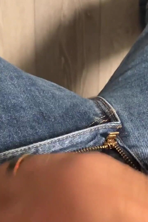 เขย่าและลูบ