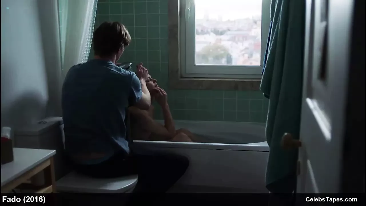 Celebrity Luise Heyer frontal nude and sex actions scenes