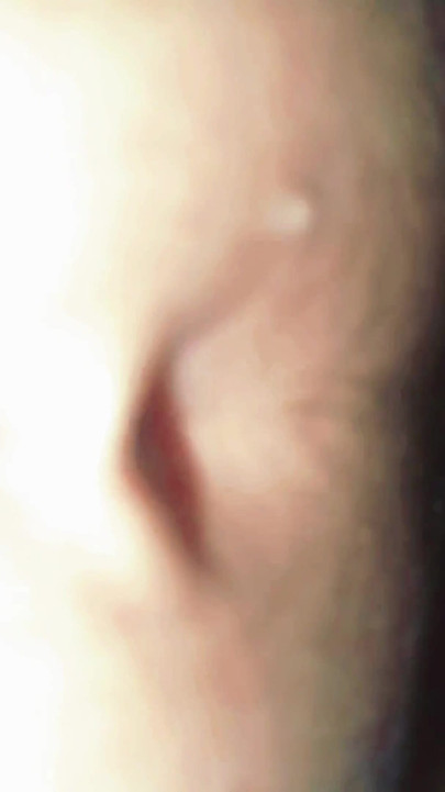 Menggesel zakar besarnya sehingga dia memancut dengan mendalam di dalam batang tebal yang meliputi pepek yang cantik dan succulent berkahwin dan dibebaskan. | Klip 1