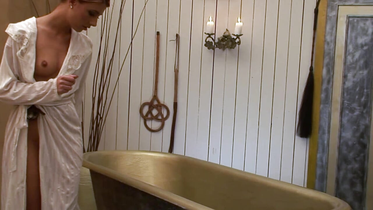 罰の部屋は逃げ場なし。容赦はありません。