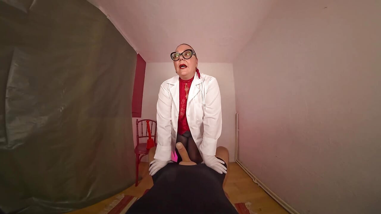 Verwrongen nimfen - de nieuwe patiënt van Dr April